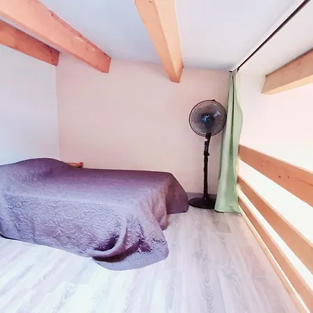 T2 Piscine Et Parking