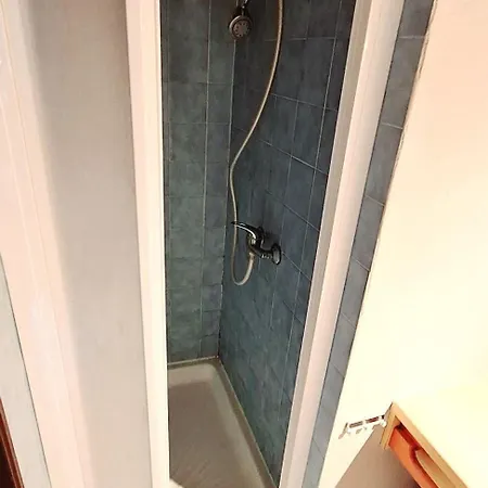 T2 Piscine Et Parking *