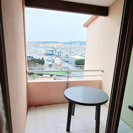 T2 Piscine Et Parking アグド