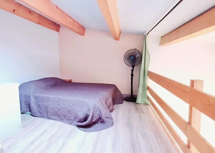 T2 Piscine Et Parking