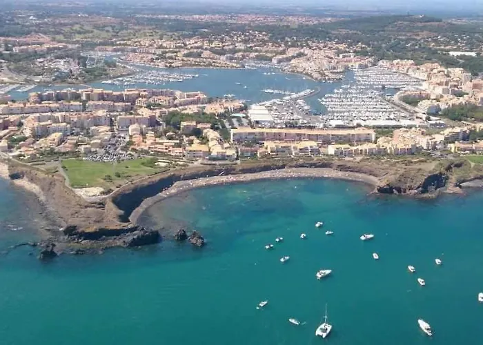 T2 Piscine Et Parking *