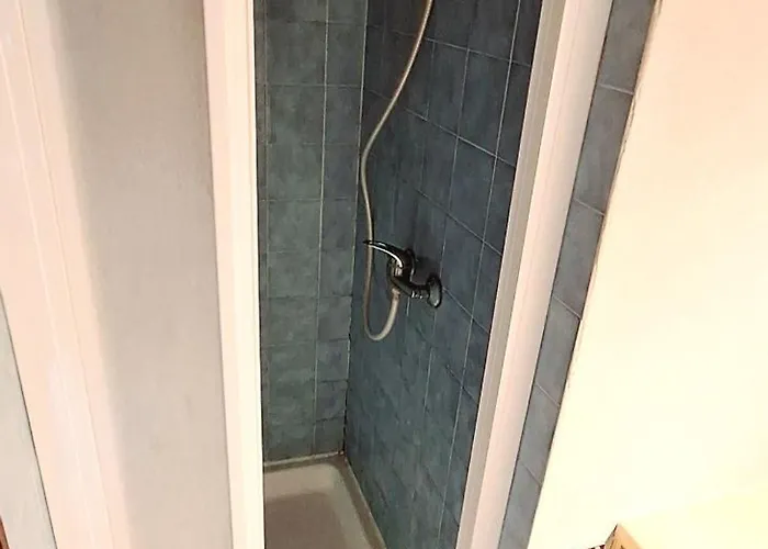 T2 Piscine Et Parking *